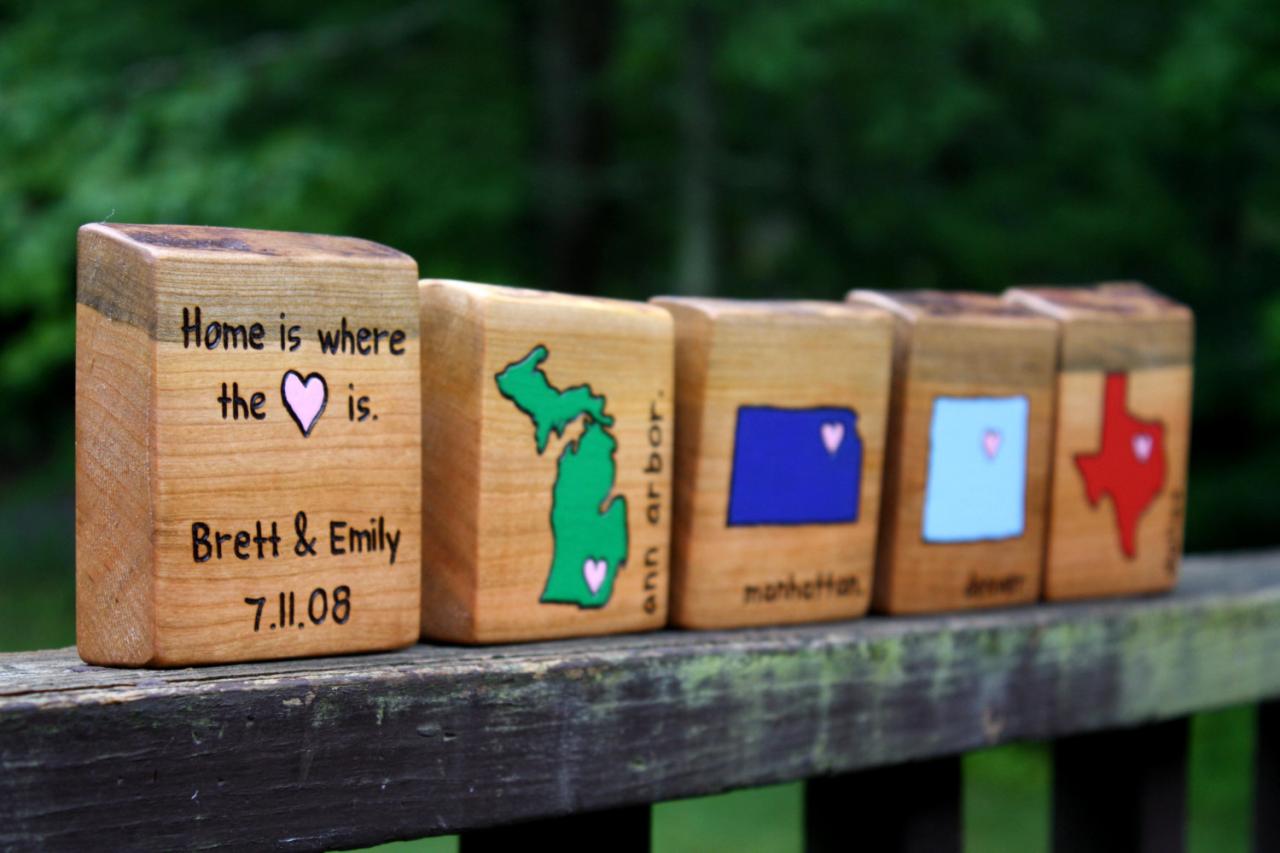 Custom City State Art- Any City And State - Rustic Wood Custom Nursery Art - Personalized Houswarming Gift -baby Shower Gift